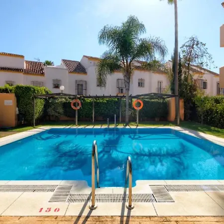 Fantastic 80m From The Beach! Marbella