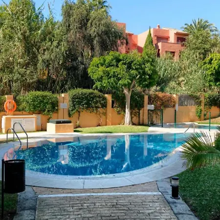 Fantastic 80m From The Beach! Марбелья